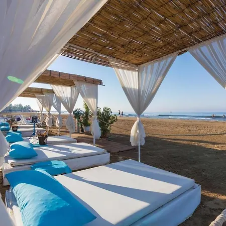 Cennet & Lägenhetshotell Ilica (Manavgat)